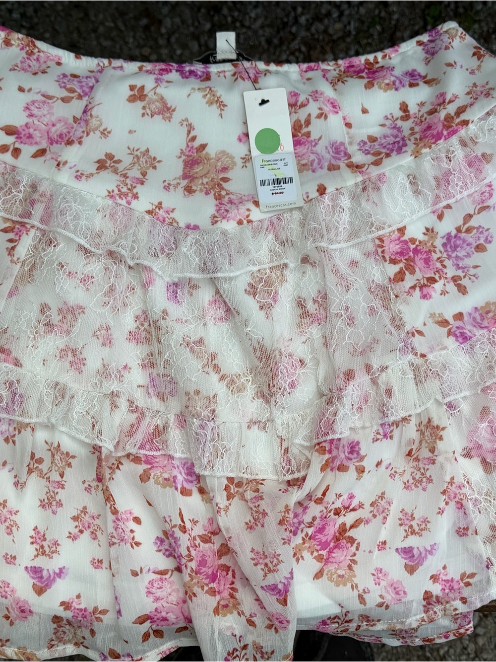 Francesca's Collections Cream Skirt with Pink Floral Lace Tiers - Picture 2 of 4
